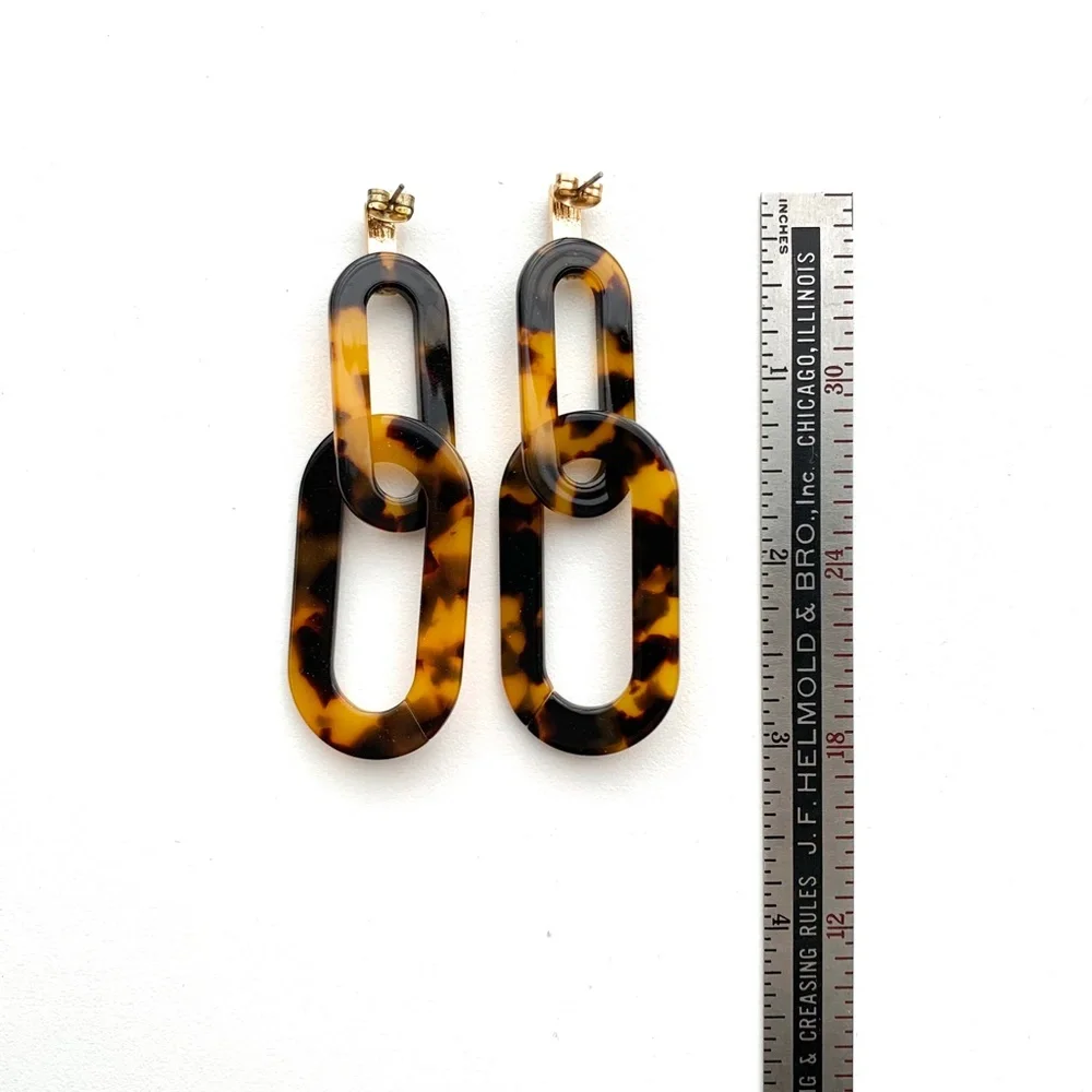 Mud Pie Chain Link Tortoiseshell Earrings